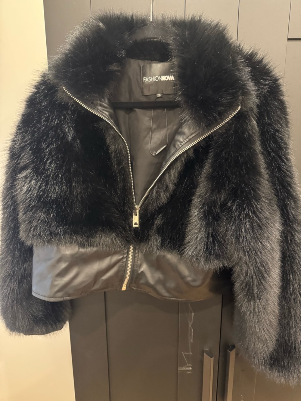 Fashion Nova Black Faux Fur Cropped Zip Jacket - 1XL